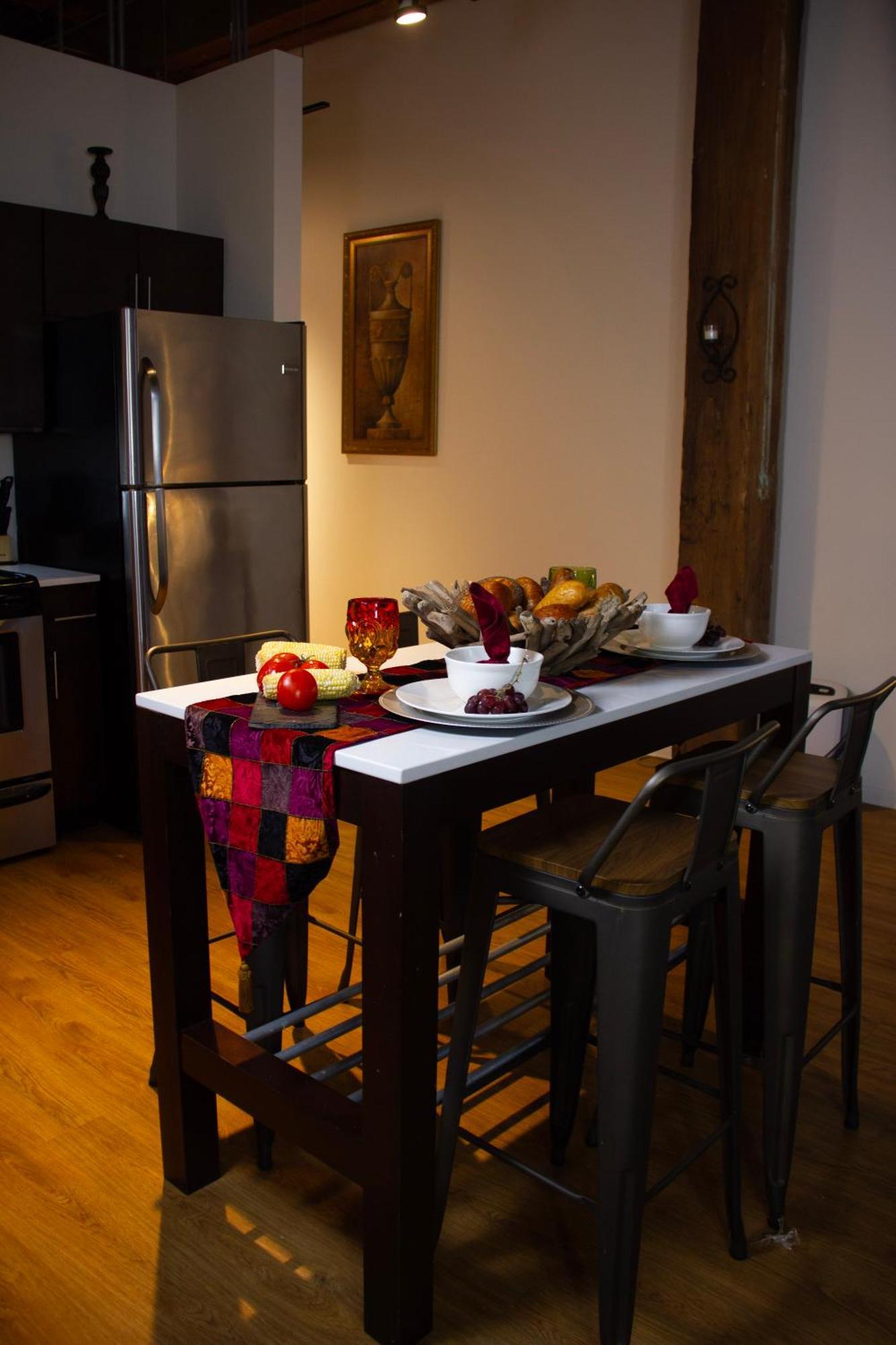 Luxery Stay Chicago - Themed Units! Close To Downtown, Mccormick Place & Wintrust Arena Extérieur photo