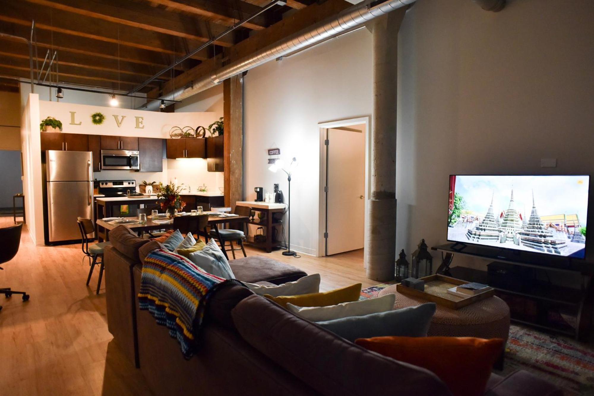 Luxery Stay Chicago - Themed Units! Close To Downtown, Mccormick Place & Wintrust Arena Extérieur photo