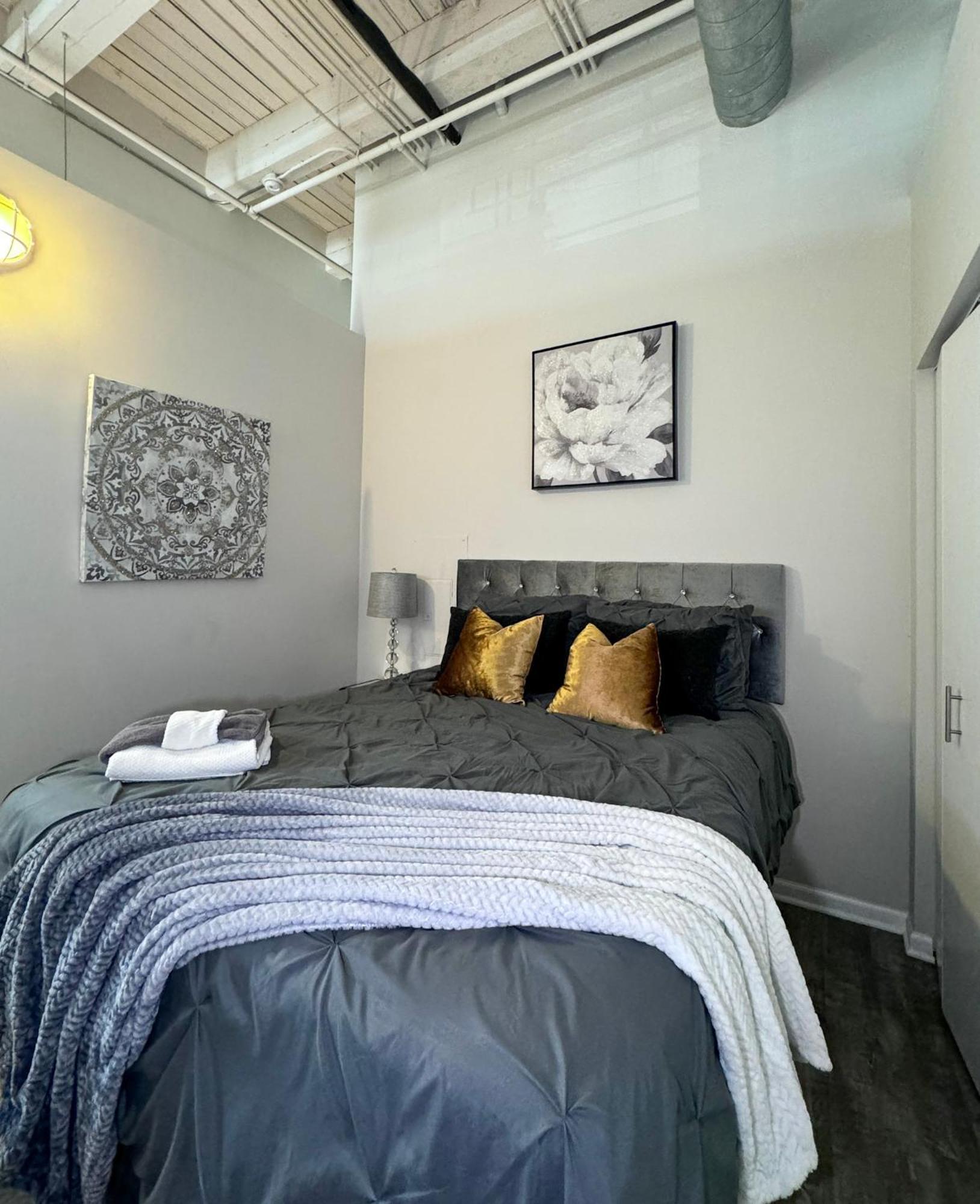 Luxery Stay Chicago - Themed Units! Close To Downtown, Mccormick Place & Wintrust Arena Extérieur photo